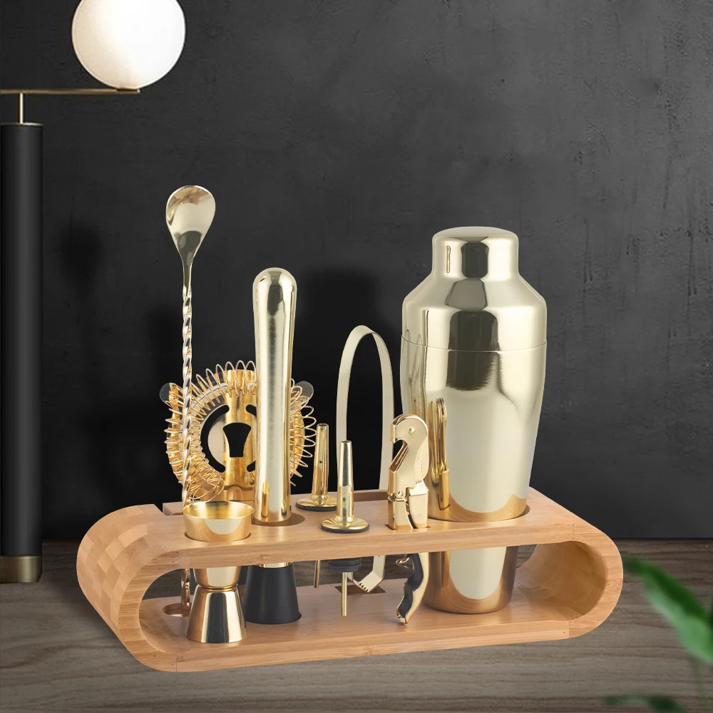Chunda Wholesale High Quality Customized Whiskey Barware Set Bar Tools 600ml Stainless Steel Cocktail Shaker Set with Stand