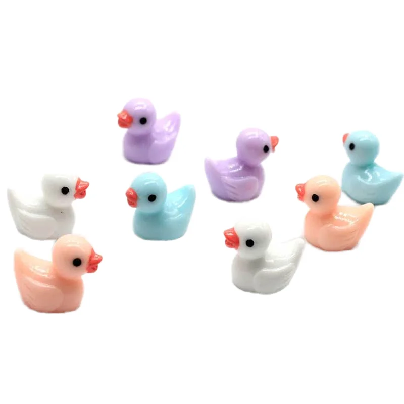 Hot Selling Mini Yellow Duck Resin Crafts Easter Ornaments Resin Figure Cute Animal Pendant Home Garden Decoration Slime Charm