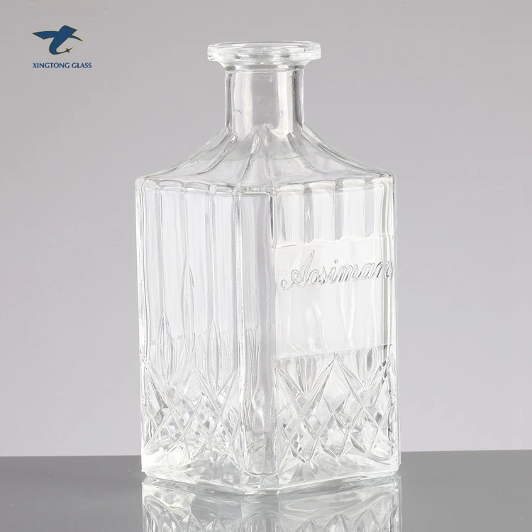 Custom bottle 500ml 750ml empty custom fancy wine glass bottle for whisky