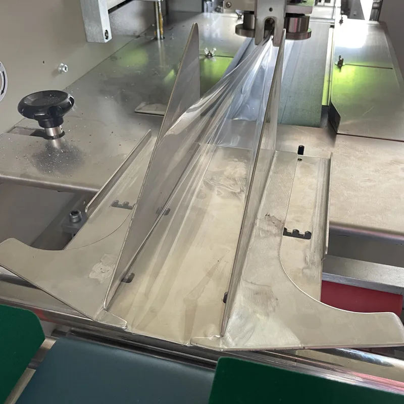 Aroma candle sticks automatic sachet flow packing machine