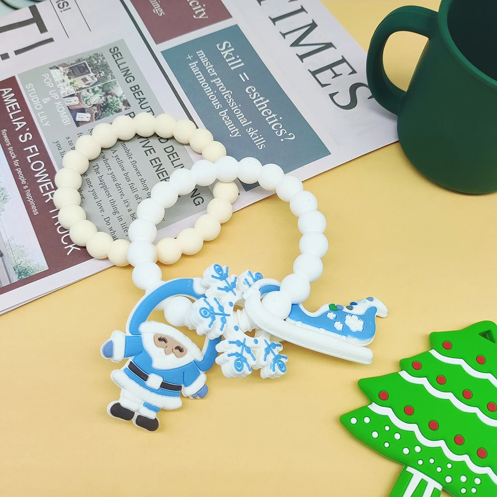 Factory Customized Christmas Tree Santa Socks Hat Snowman Sweater Silicone Teether Ring Space Silicone Baby Teether Gift Set
