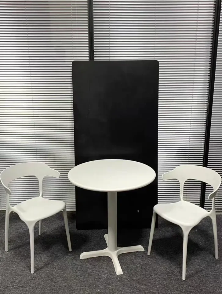 Hot selling Outdoor Carbon steel latte tables garden leisure simple milk tea coffee shop outdoor balcony small round table