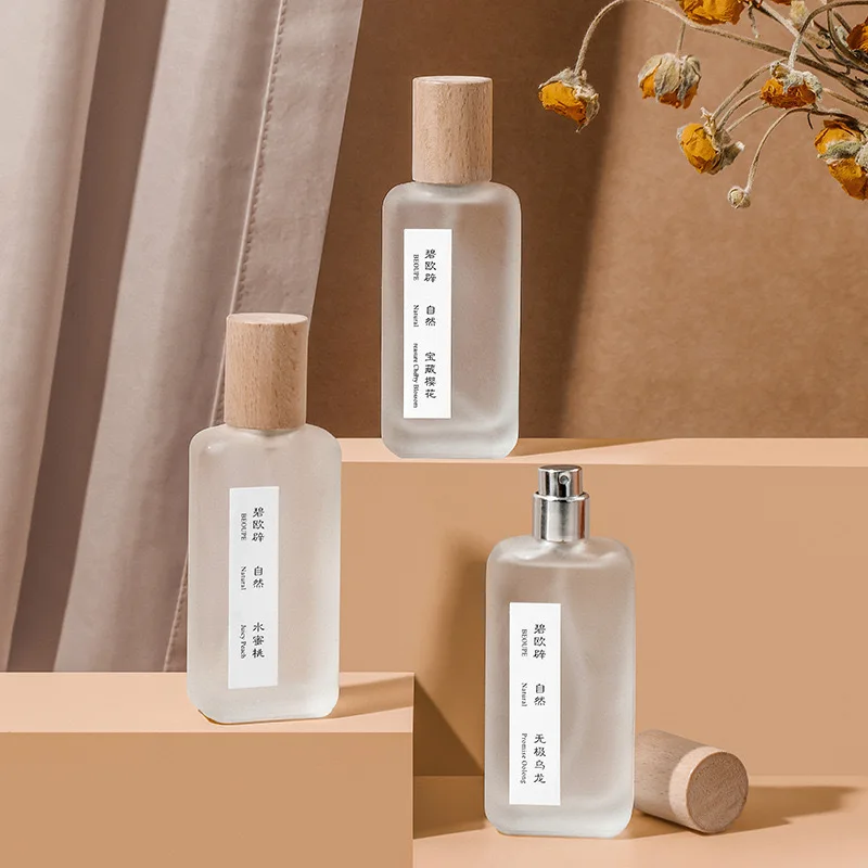 Private Brand Wholesale Men and Women Can Use Durable Light Fragrance Fresh and Neutral Perfume