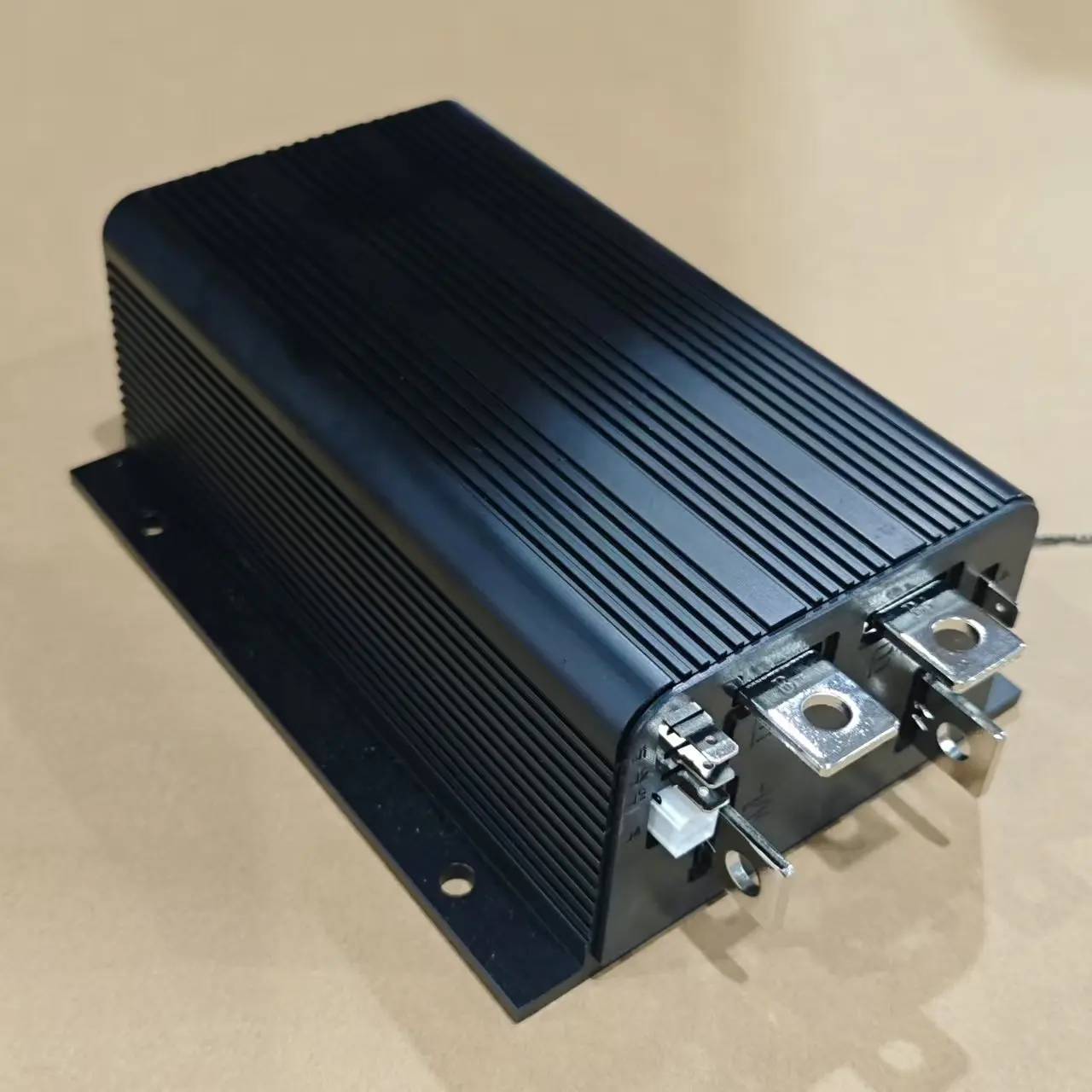 Stock DC Motor control for electric vehicle 36 Volt -48 Volt 500A 48v5kw DC motor kit controller