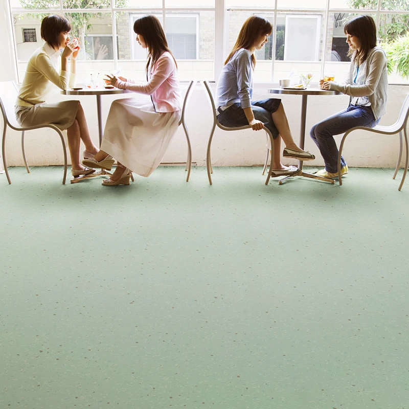 Виниловый поливинилхлоридный современный графический дизайн напольное покрытие для помещений под заказ оптовая продажа Антистатическая 2 мм плитка с отклеиванием и палочкой 3 года