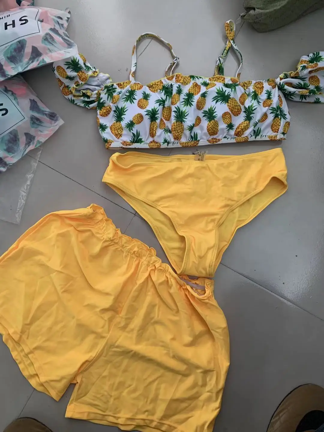 Wholesale Adjustable Women Bikini Suits Mid Waist Swimsuits Bulk One Piece Swimwear