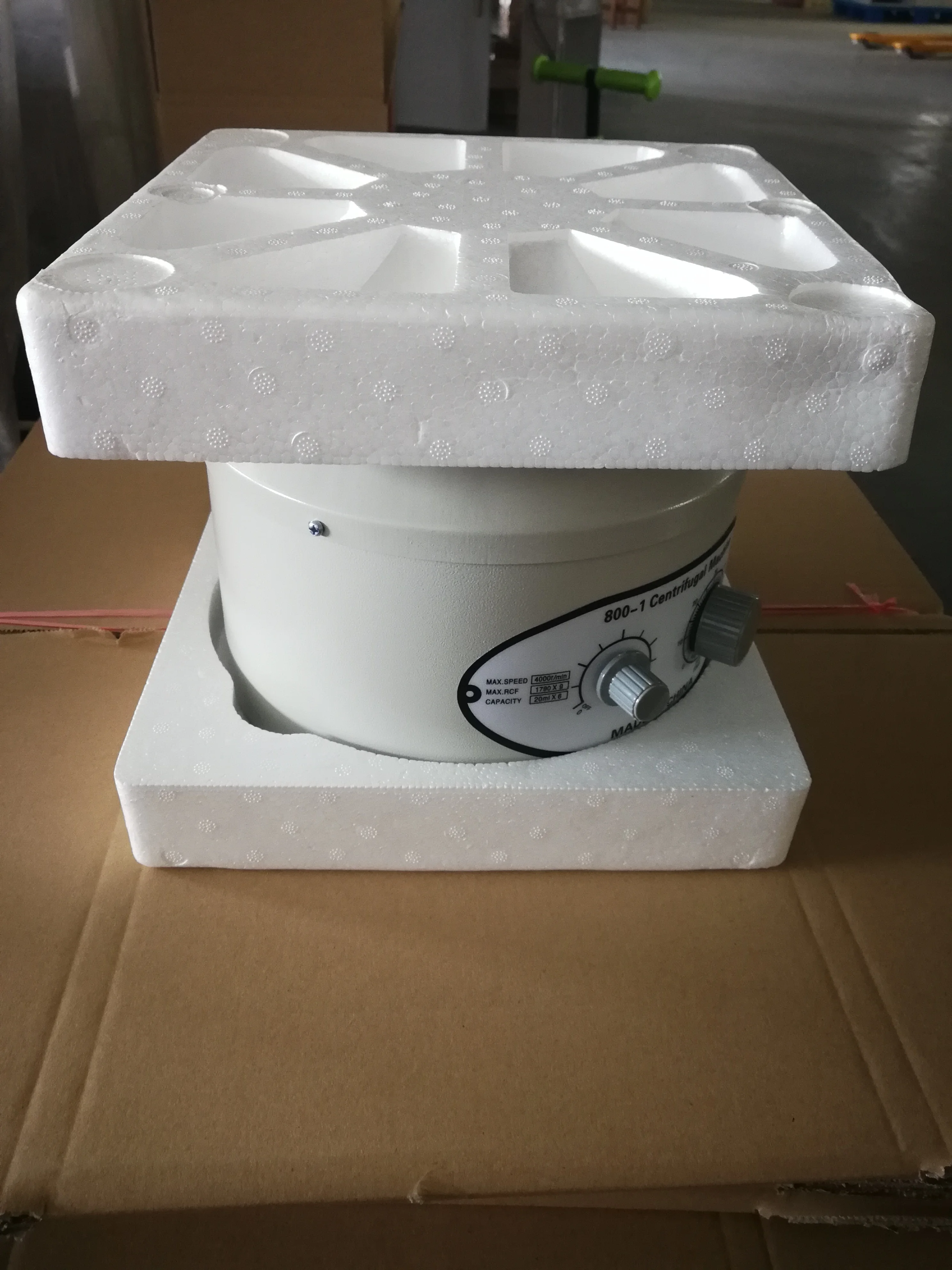 Good 800D 4000rpm Medical Lab Centrifuge Machine Laboratory Low Speed Centrifuge