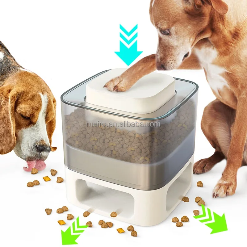Wholesale Pet supplies factory new dog bomb food device dog food plate pet slow feeder dog bowls food and water feeding