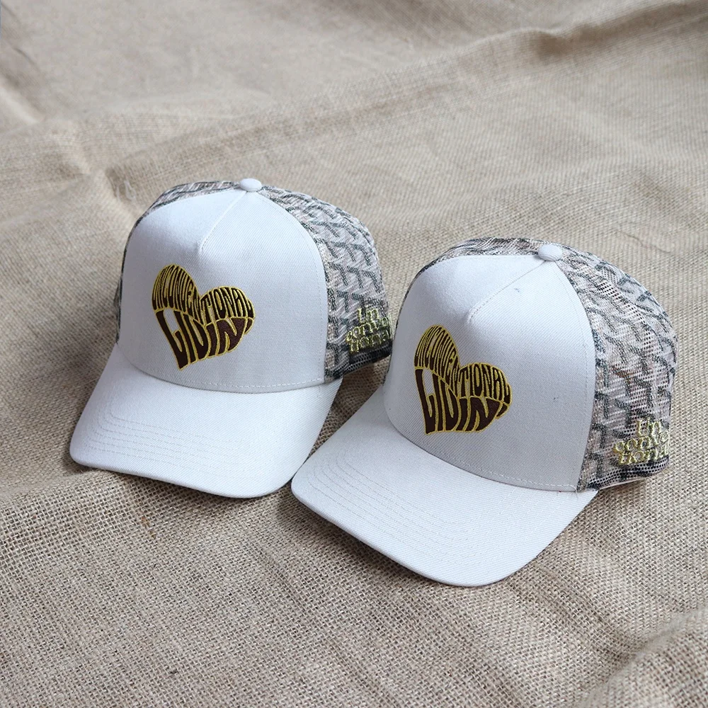 2024 High quality Fashion Custom Logo New Design Curve Brim Mesh Embroidery 5 Panel Trucker Hat for Men and Women