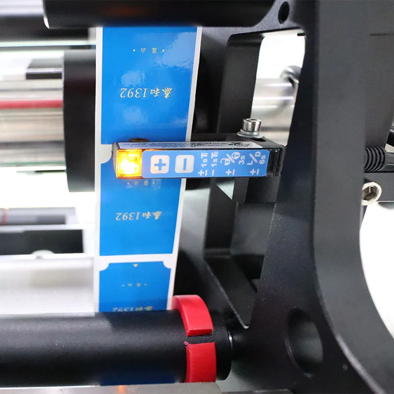 GOSUNM label sticker machine automatic labeling head for clothes label maker for carton