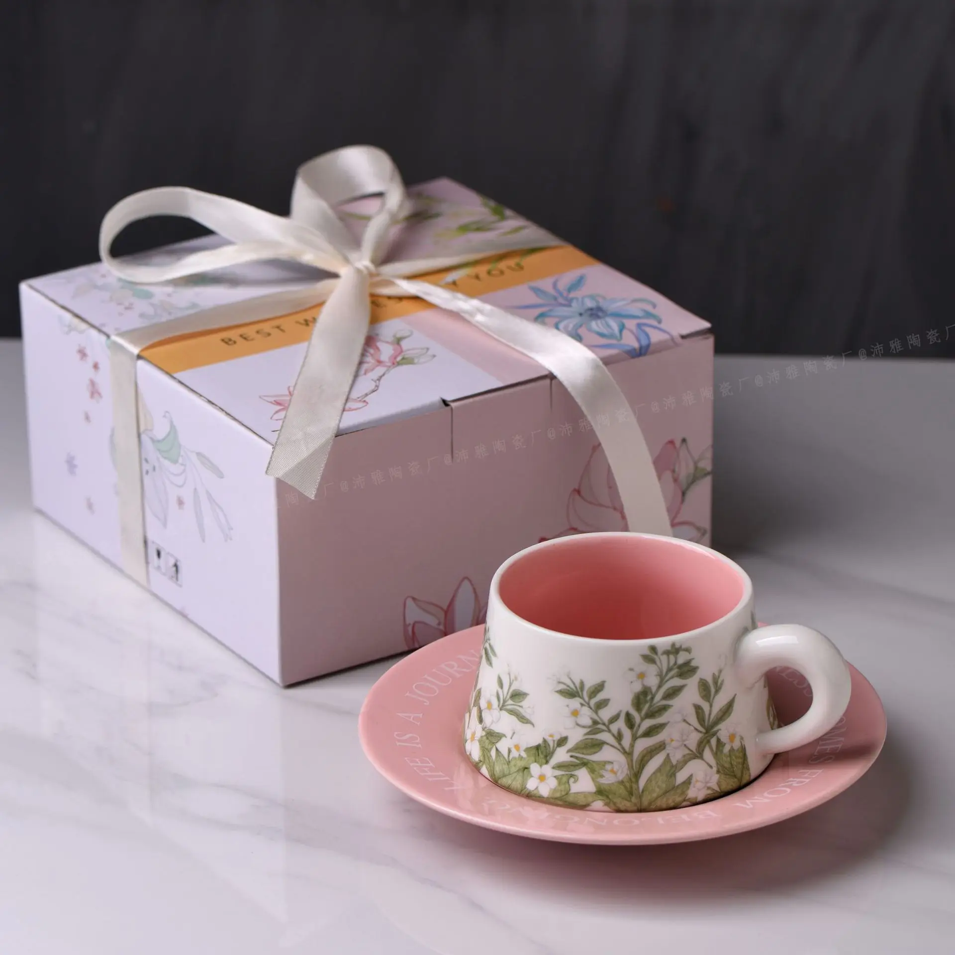 Hot Selling French Retro Oil Painting Jasmine Peach Flowers Milk Coffee Ceramic Cup Plate Set
