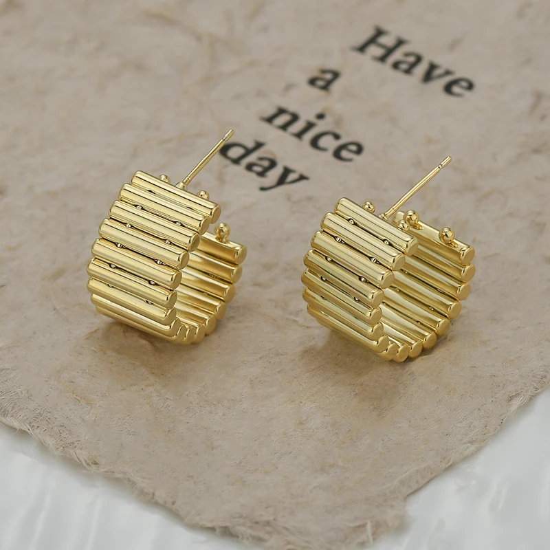 ED897542 S925 Silver Needle South Korea East Gate Outlier Design Irregular Smooth Earrings