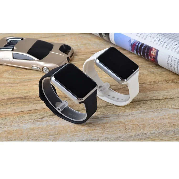 Shenzhen ousida a1 hot sales w8 chinese smartwatch shenzhen smart watch manufacturer factory