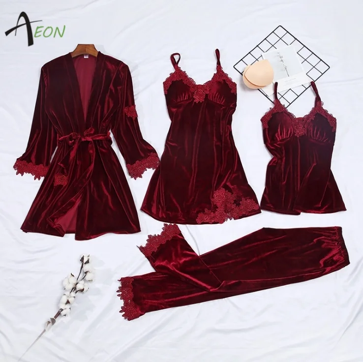 Women Luxury Velvet Pajamas Set Flannelette Velvet Robe Lingerie