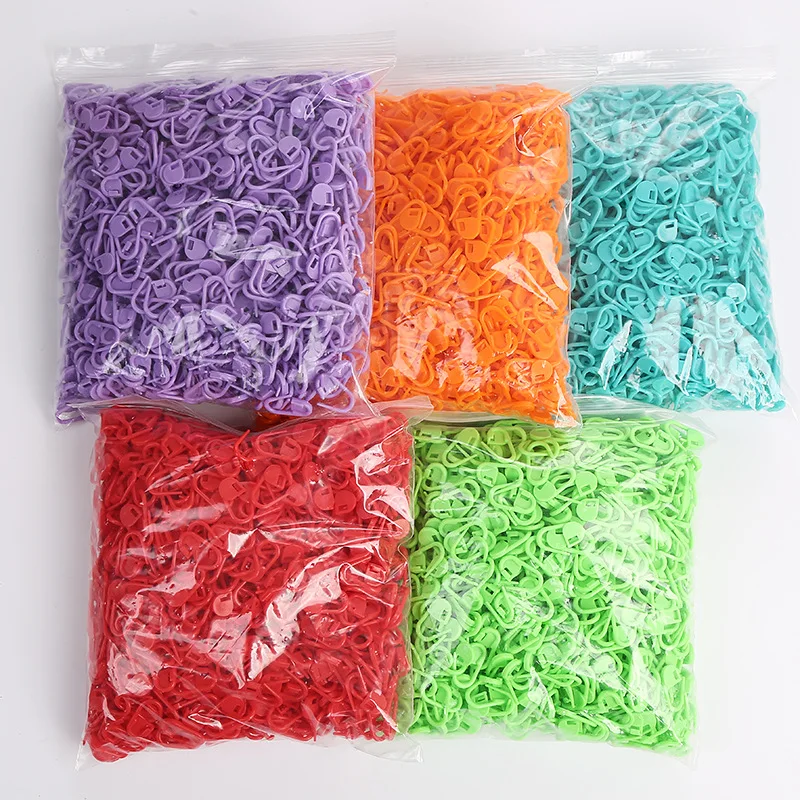 crochet knitting tools of Assorted Color Crochet Locking Stitch Markers Knitting Stitch Counter Needle Clip
