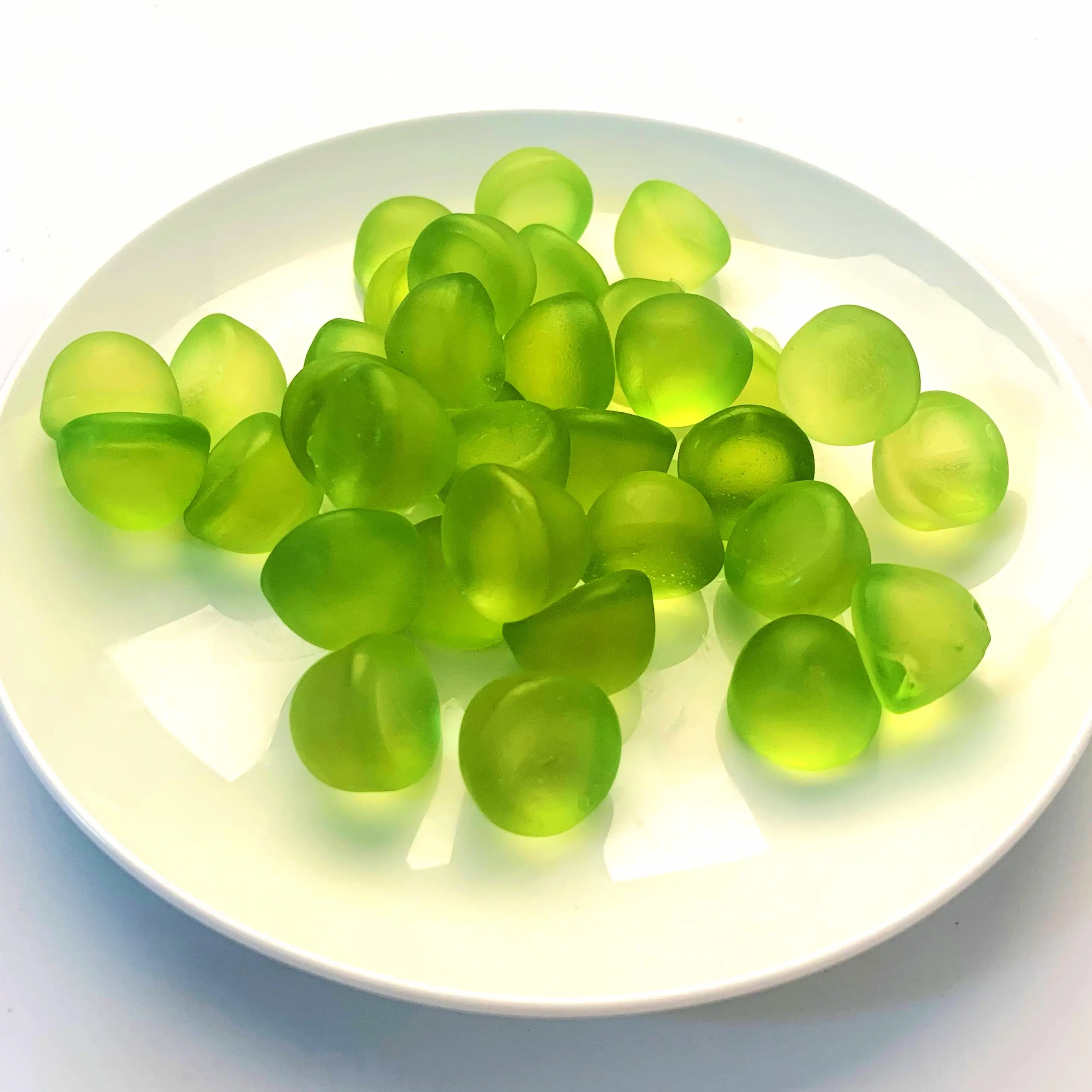 Factory Halal Mango Grape Sweet Peeling Soft Fruit Shaped Peeled Gummy Candy