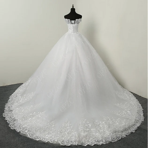 New Design White Simple Bride Plus Size Wedding Dress