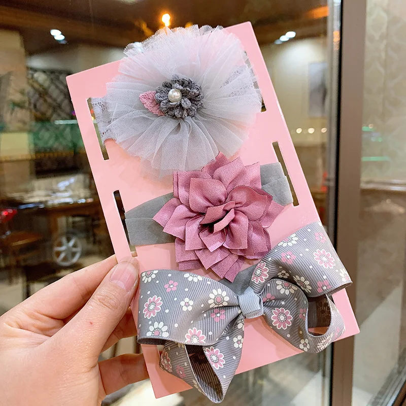 
gift box package 3pcs Kids elastic Bow hair band photo props Pink Color Pom poms Hair accessories new born Baby headband 