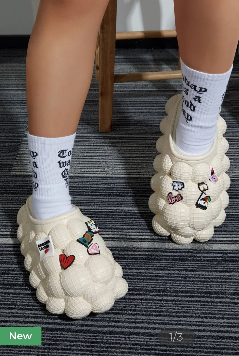 2023 Wholesale PVC fur Slipper Women bubble Casual Slides Outdoor Woman Winter Warm flat Shoes
