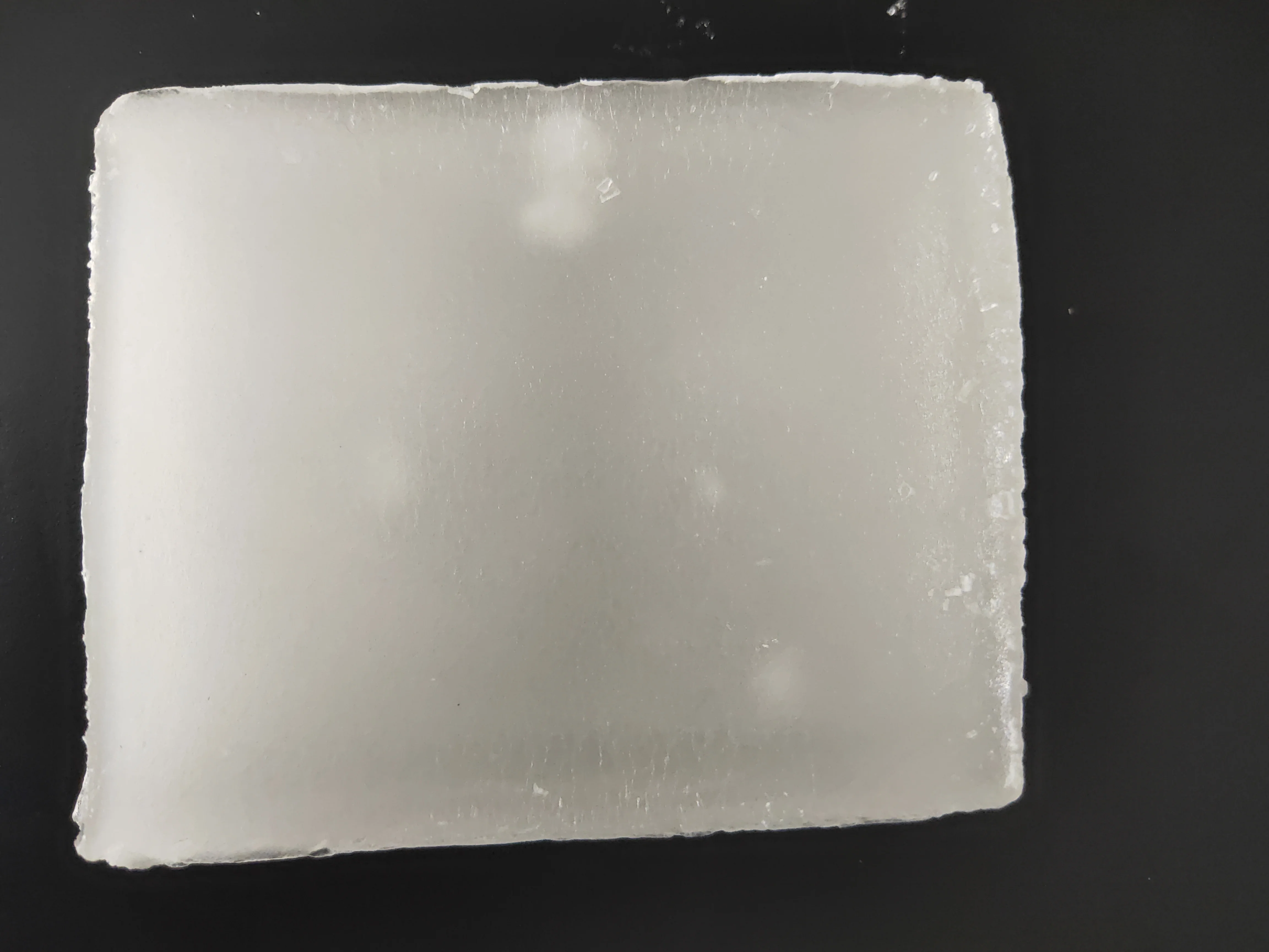 
2021 hot selling semi-refined paraffin wax 56 /58 