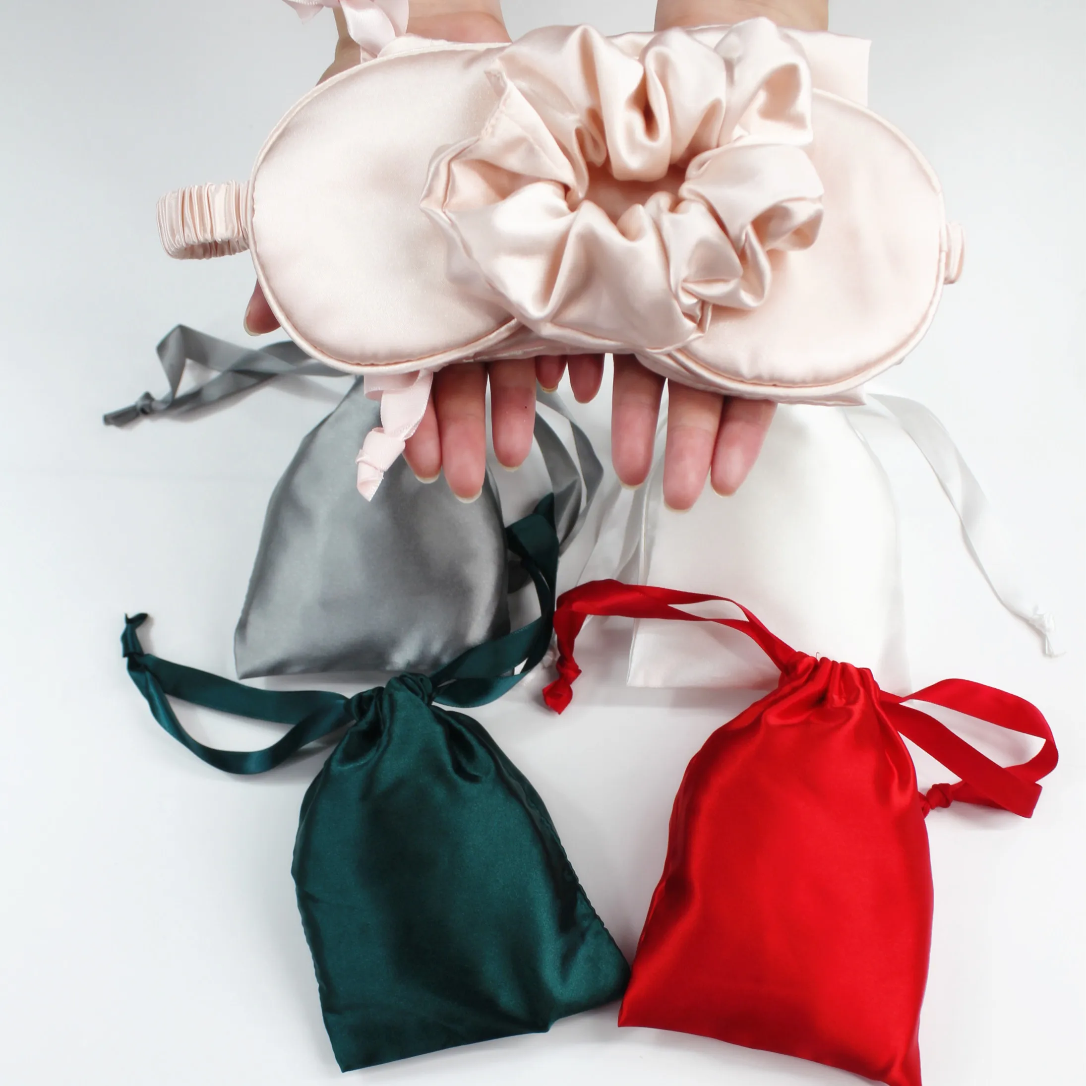 Пользовательские Сатиновые маски для сна оптом розовые персонализированные маски для сна