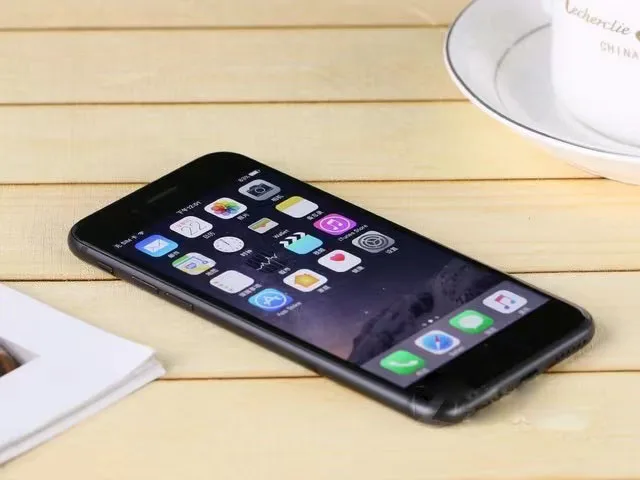 Wholesale price high quality unlock used second hand mobile phone for iphone 7 smartphone used mobile phone for iphone 7 8 plus