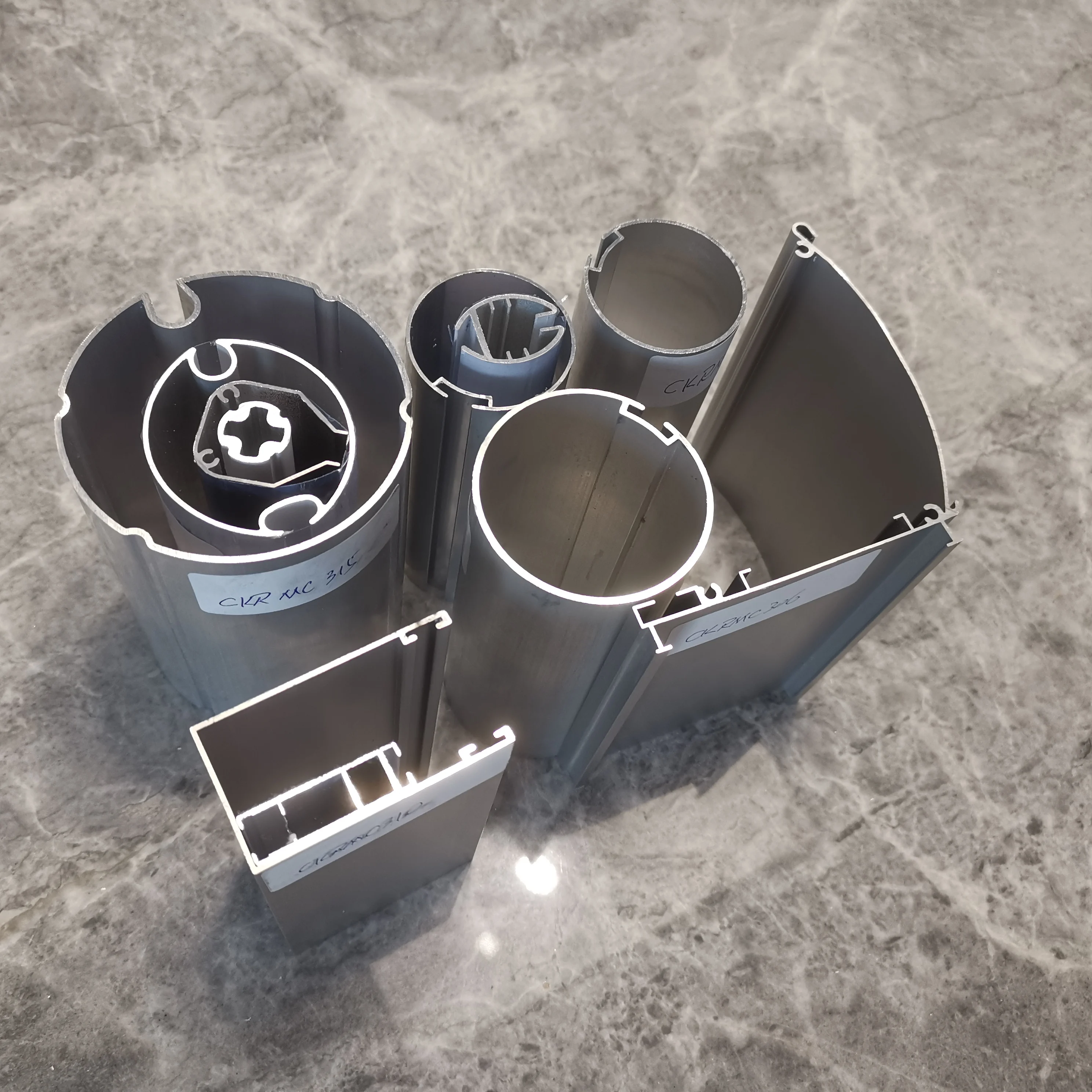 High Quality Heavy Duty Aluminium Curtain Track Hurricane Roller Shutter Manufacturer Sale Window Aluminum Profile