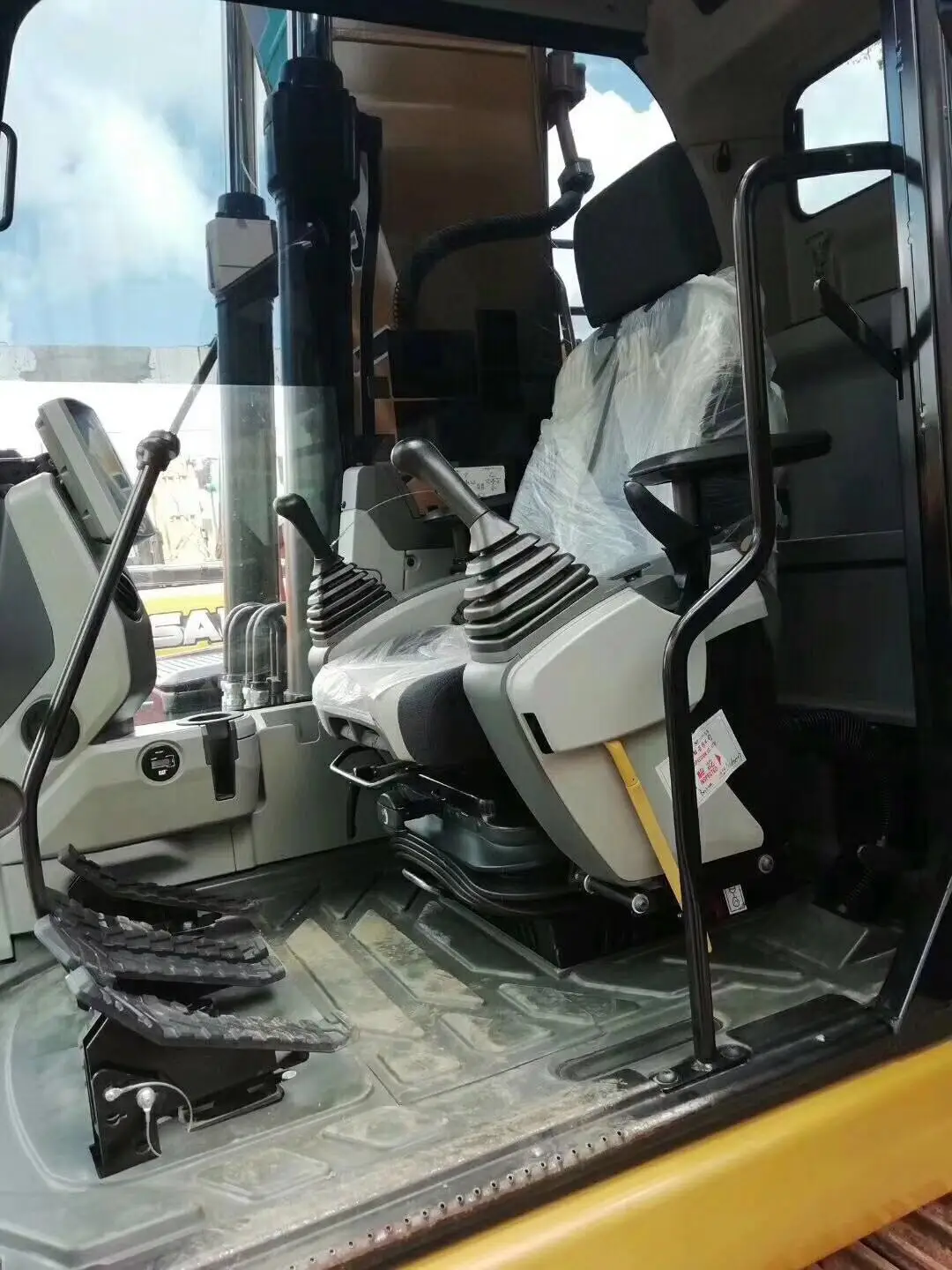  Распродажа гусеничный экскаватор cat 320E/320C/320D/320B в