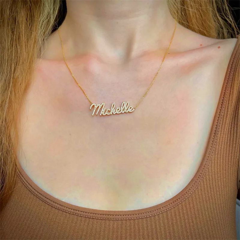 Comlor OEM Brass Any Name Zircon Crystal Iced Out Letters Custom Personalized Diamond Name Necklace