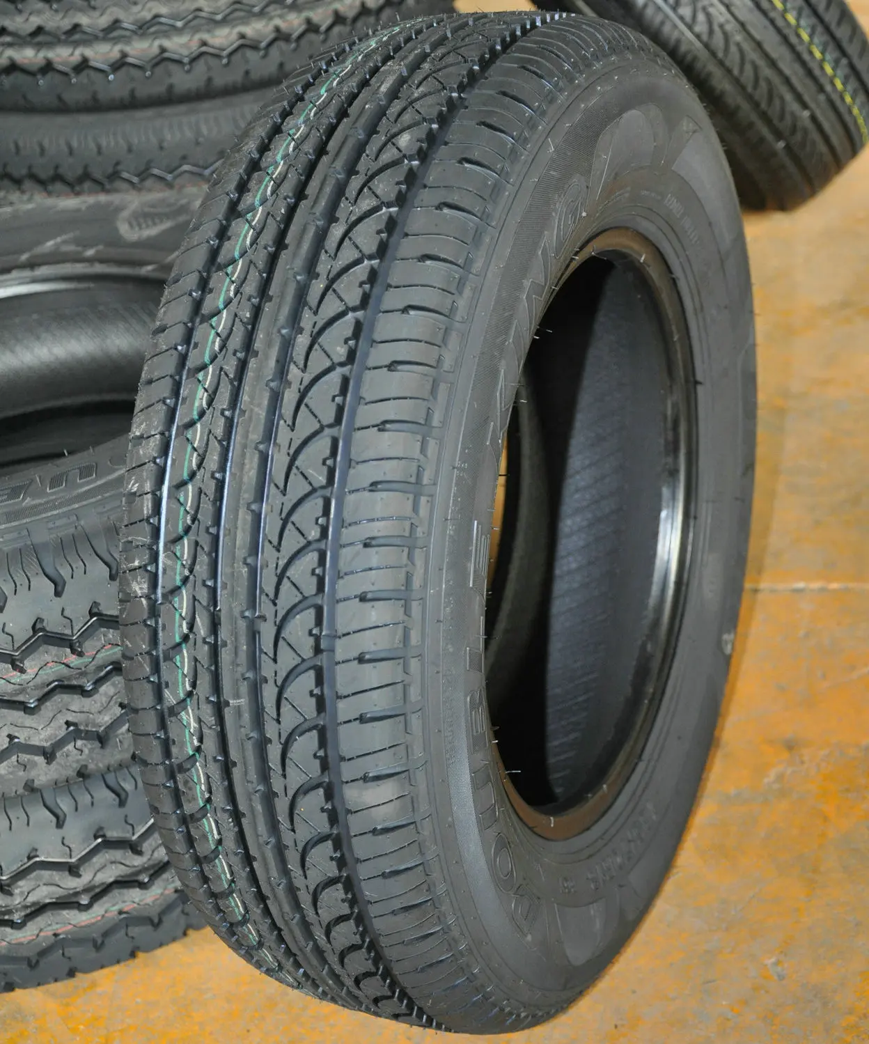 High quality with cheap price for car tyre of 195/70R14 directly from china factory