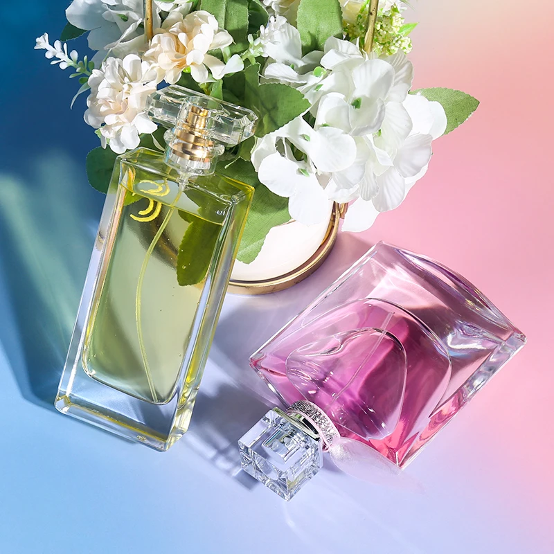 Luxury Exclusive Custom Spray Bottles For Perfumes Wholesale New Design 30ml 50ml 100 ml Perfume Glass Bottle