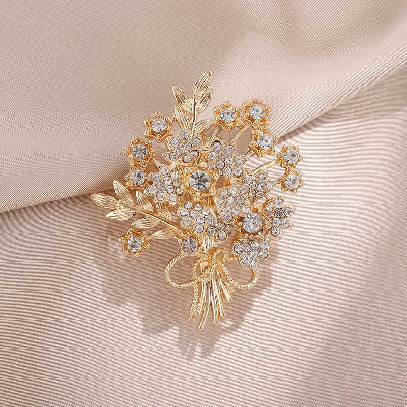 2024 Wholesale luxury women flowers zircon brooch gold plated decorative fine jewellery brooch pins