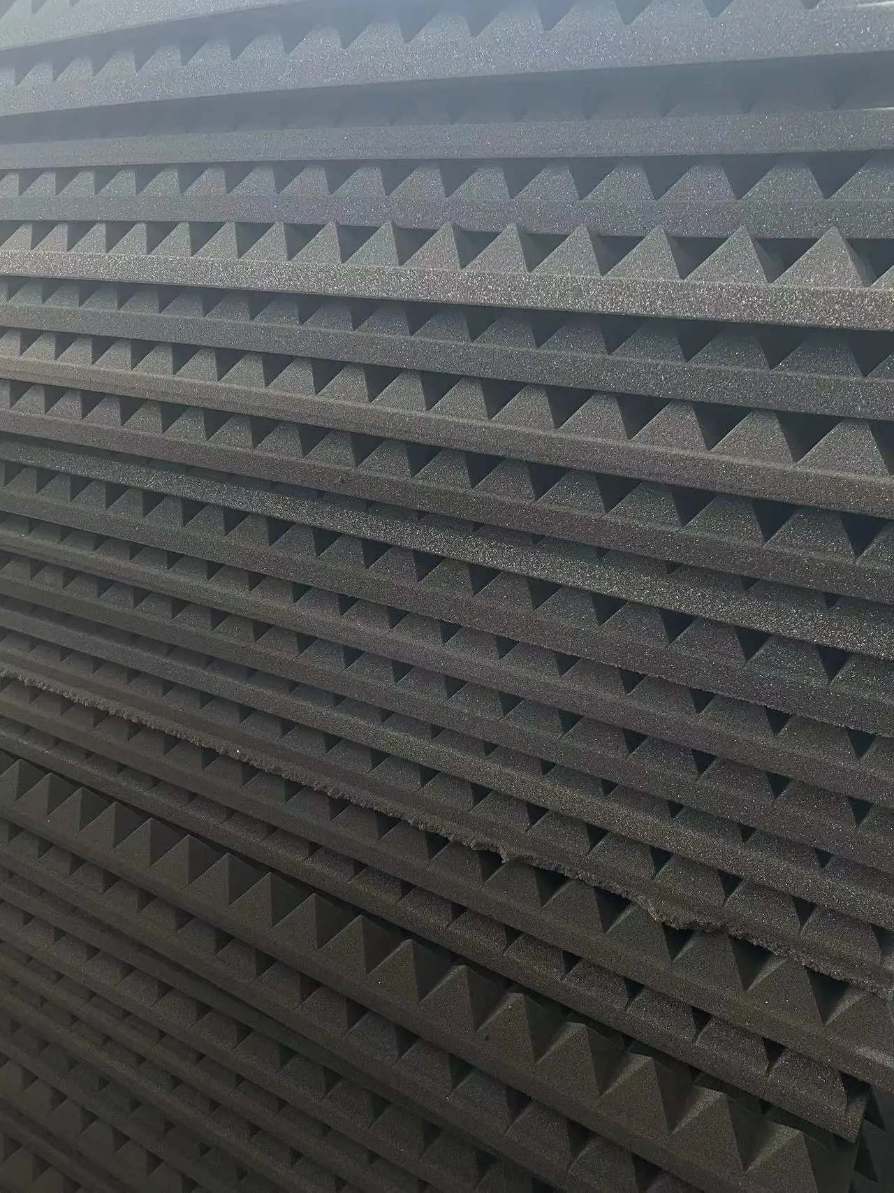 Wholesale sound insulation  Egg Shape Sponge Noise Reduction Board Acoustic Soundproof Material Foam soundproof panel