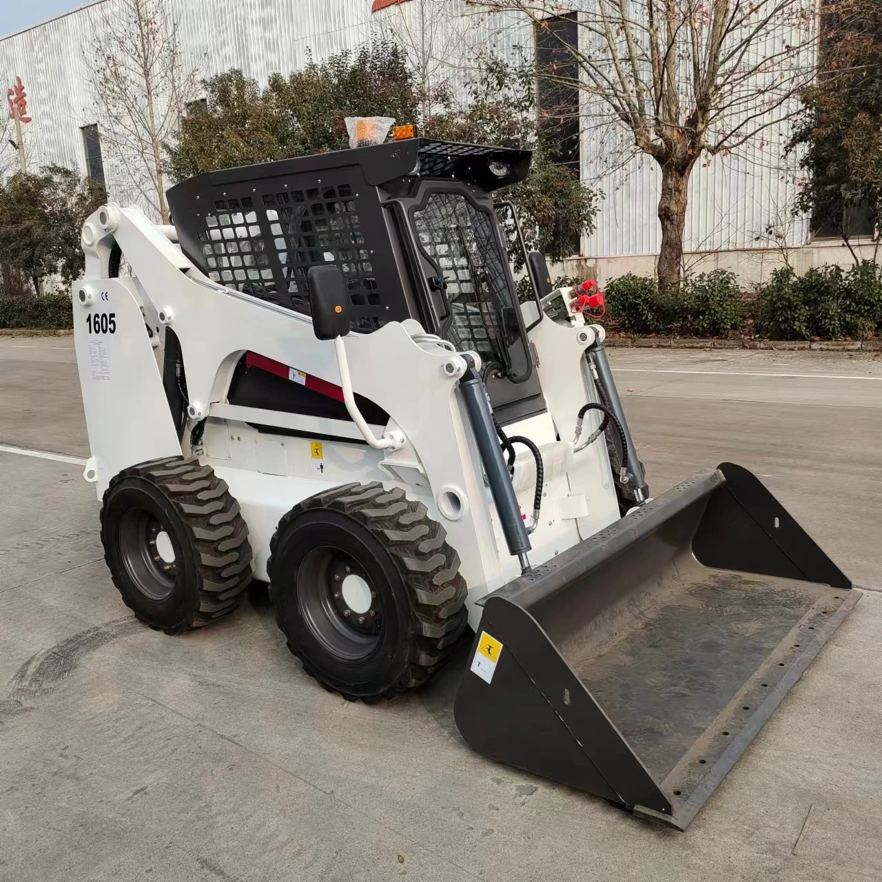 Новый дизельный погрузчик с бортовым поворотом JC75 4x4 колесный мини-экскаватор-погрузчик 1-летней гарантией и ПЛК