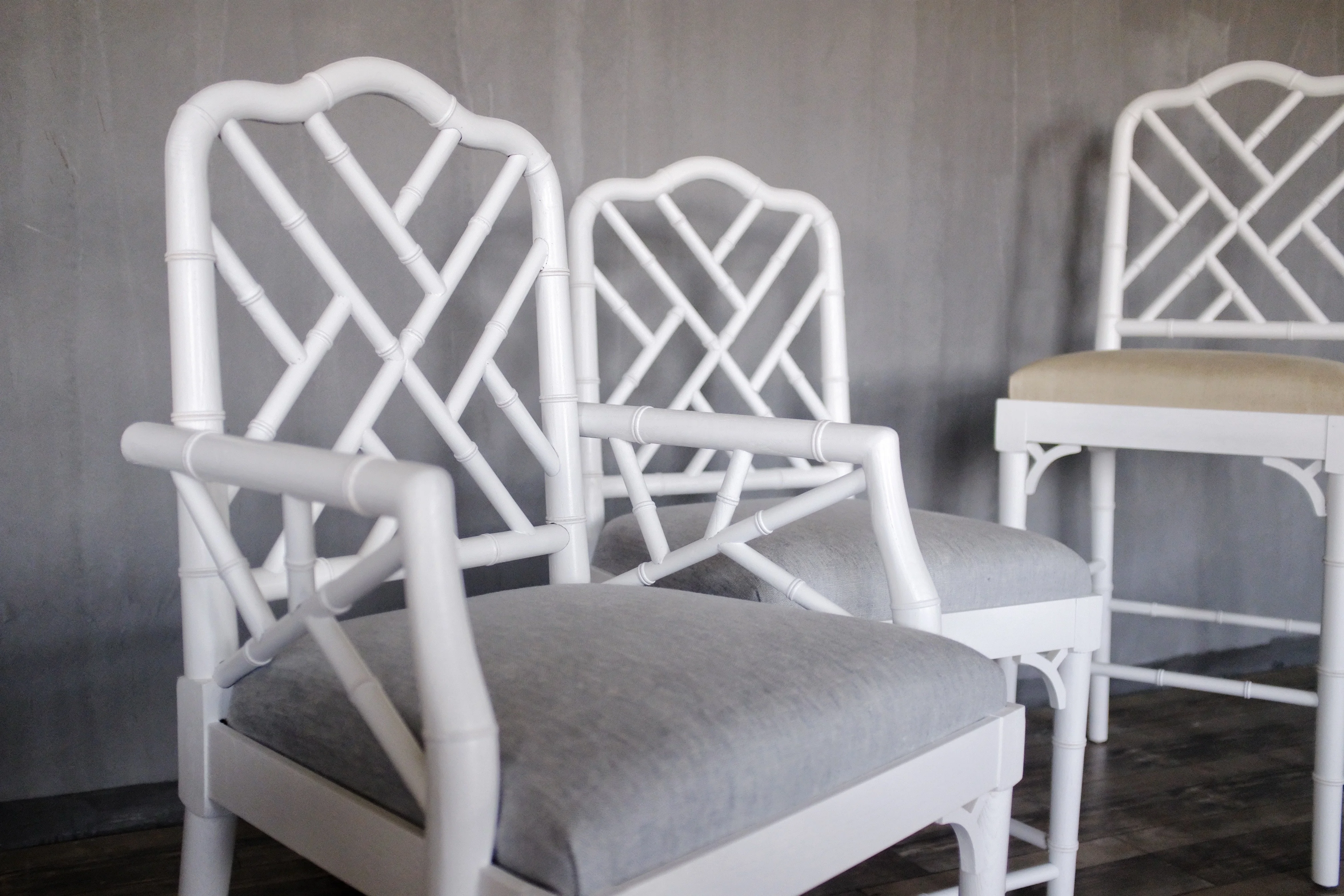 China manufacture chippendale chair Hamptons Style Bamboo wooden barstools dining Chair with arm