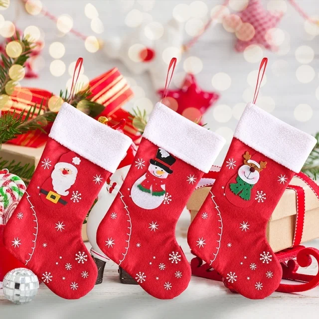 Hot Selling Santa Claus Style Christmas Socks Cute Knitting Items Red Decorations Ornaments and Gifts