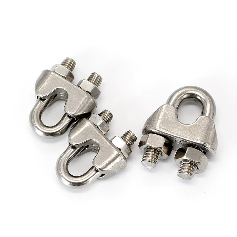 Supply rope light clips