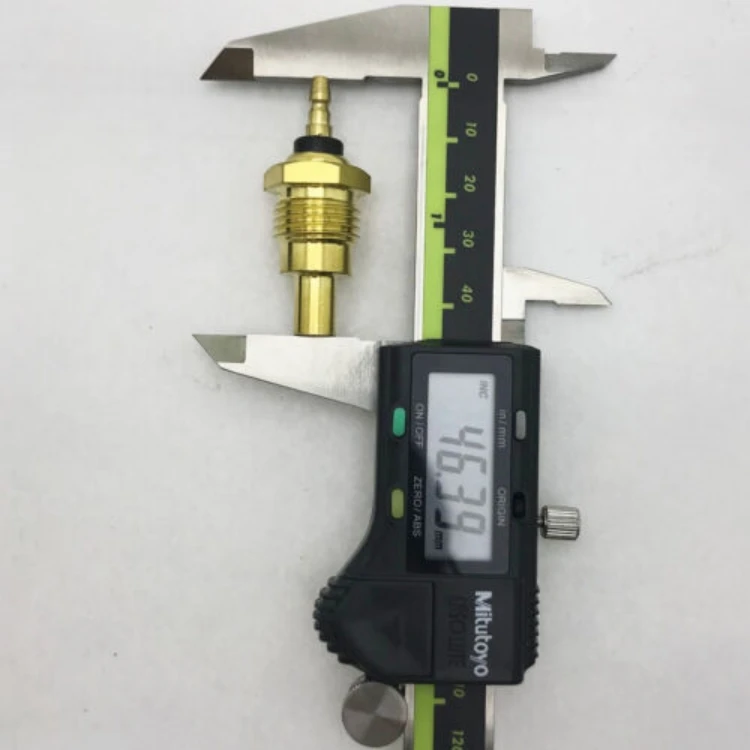 Temp Sender 124250-49351 For YM 4TNV84T 4TNV88 JD 1515 1600 1905 445.