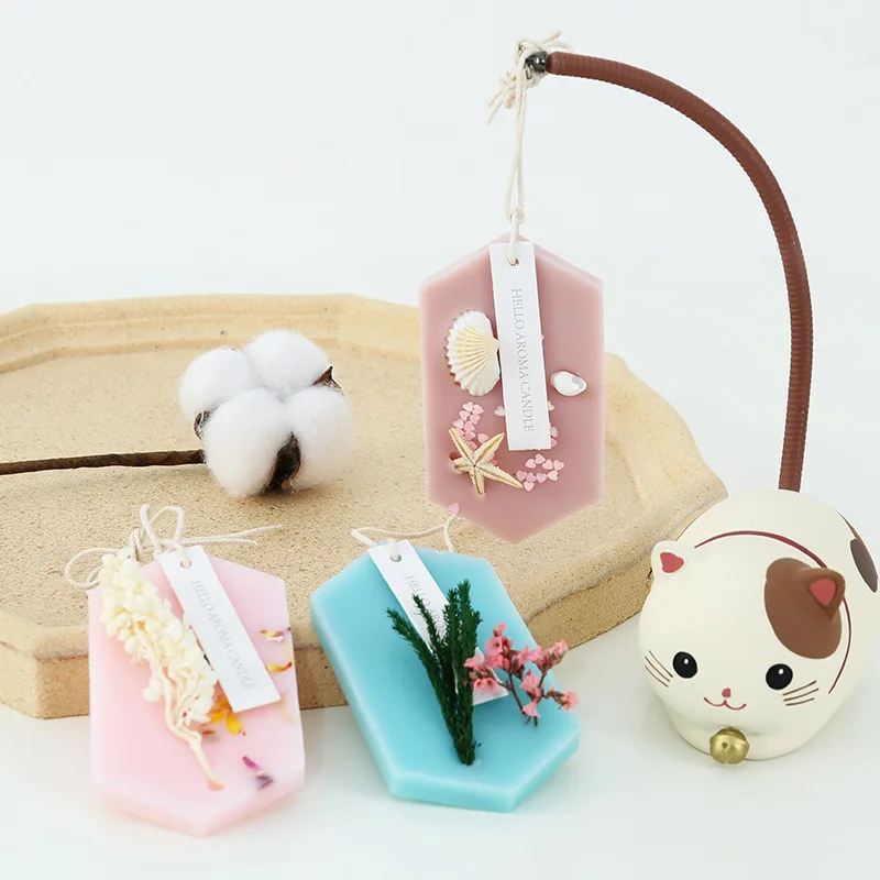 Wholesale bedroom wardrobe shoe cabinet scented wax sachets aromatherapy wax flakes wax melt warmer for decoration