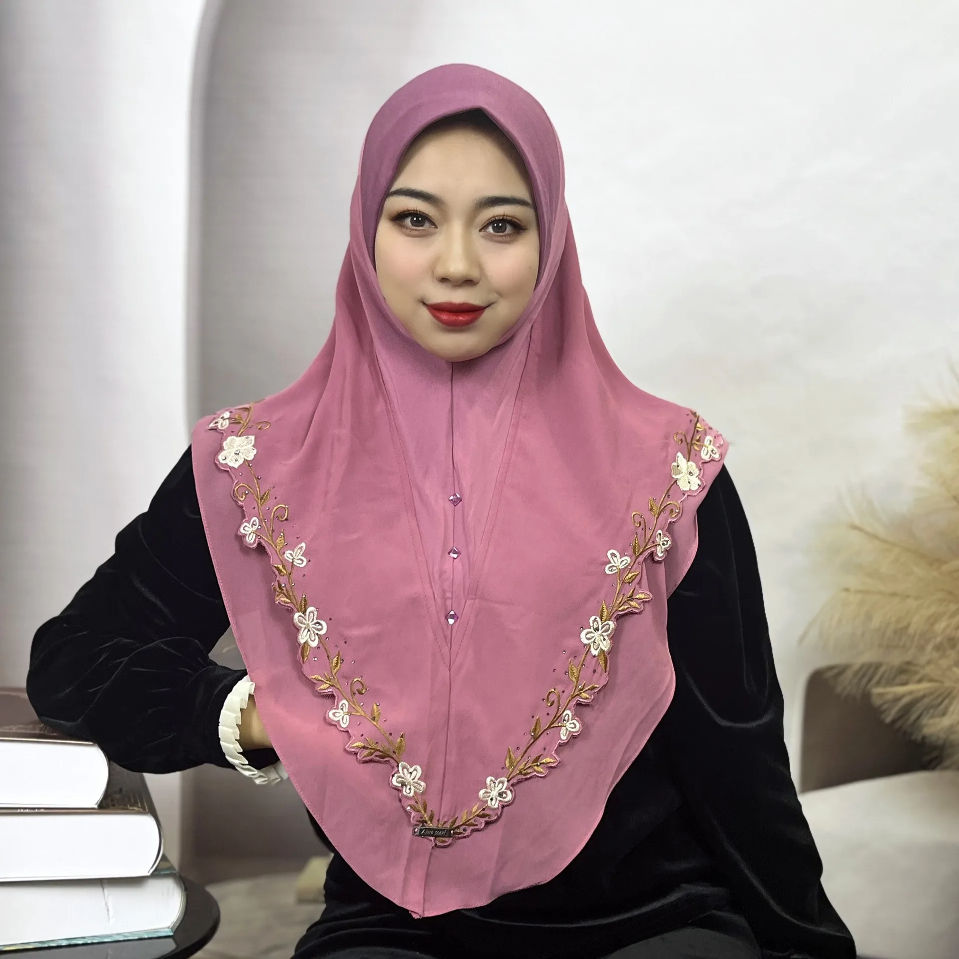 Malaysian  pleated jersey Embroidered Flower Patterns scarf wholesale crinkle instant ruffle hijab