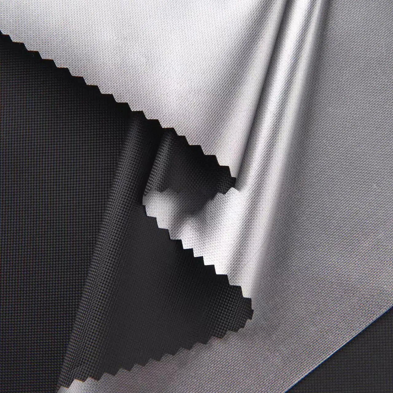 Home Decoration  100% Blackout Fabric Waterproof  Fabric Anti UV Flame Retardant  420D Oxford Fabric for Curtain