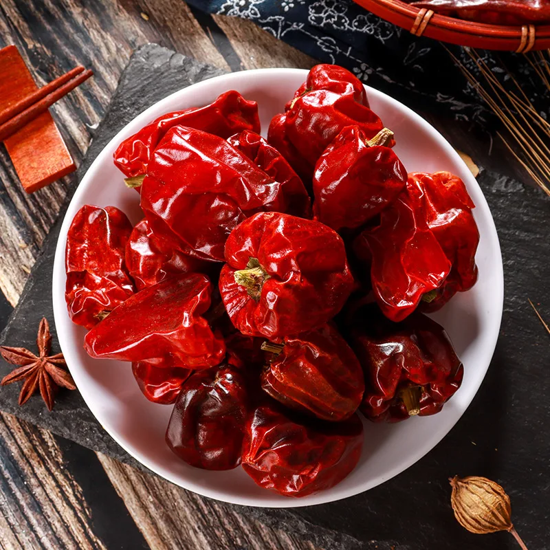 Wholesales wholesales 2024 new arrival top quality red peppers food spices pickled bell peppers 100% pure sweet bell pepper with  low price