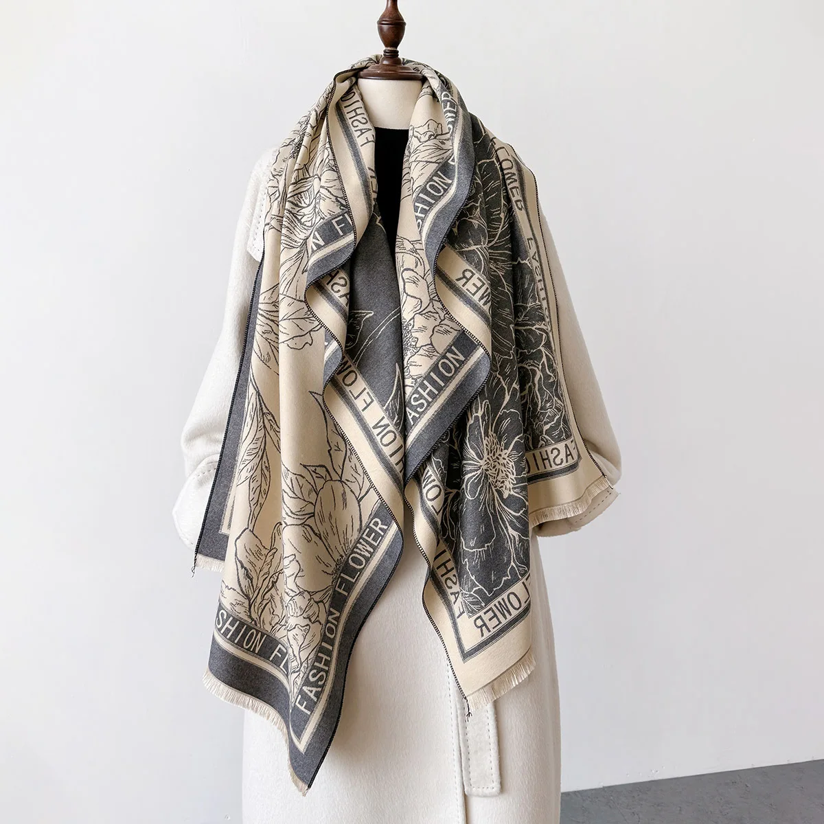 Newest Arrival Custom Logo Luxury Designer Flower Pattern Pashmina Shawl For Women Winter Warm Double-side Soft Cashmere Scarves