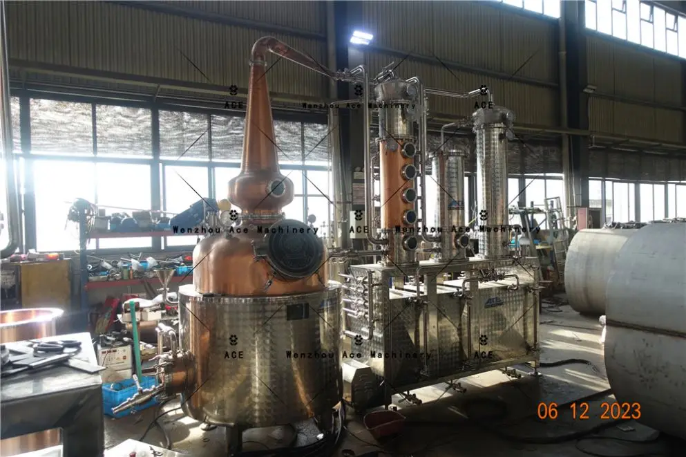 Customized Home Use Copper Pot Still Moonshine Alcohol Distiller