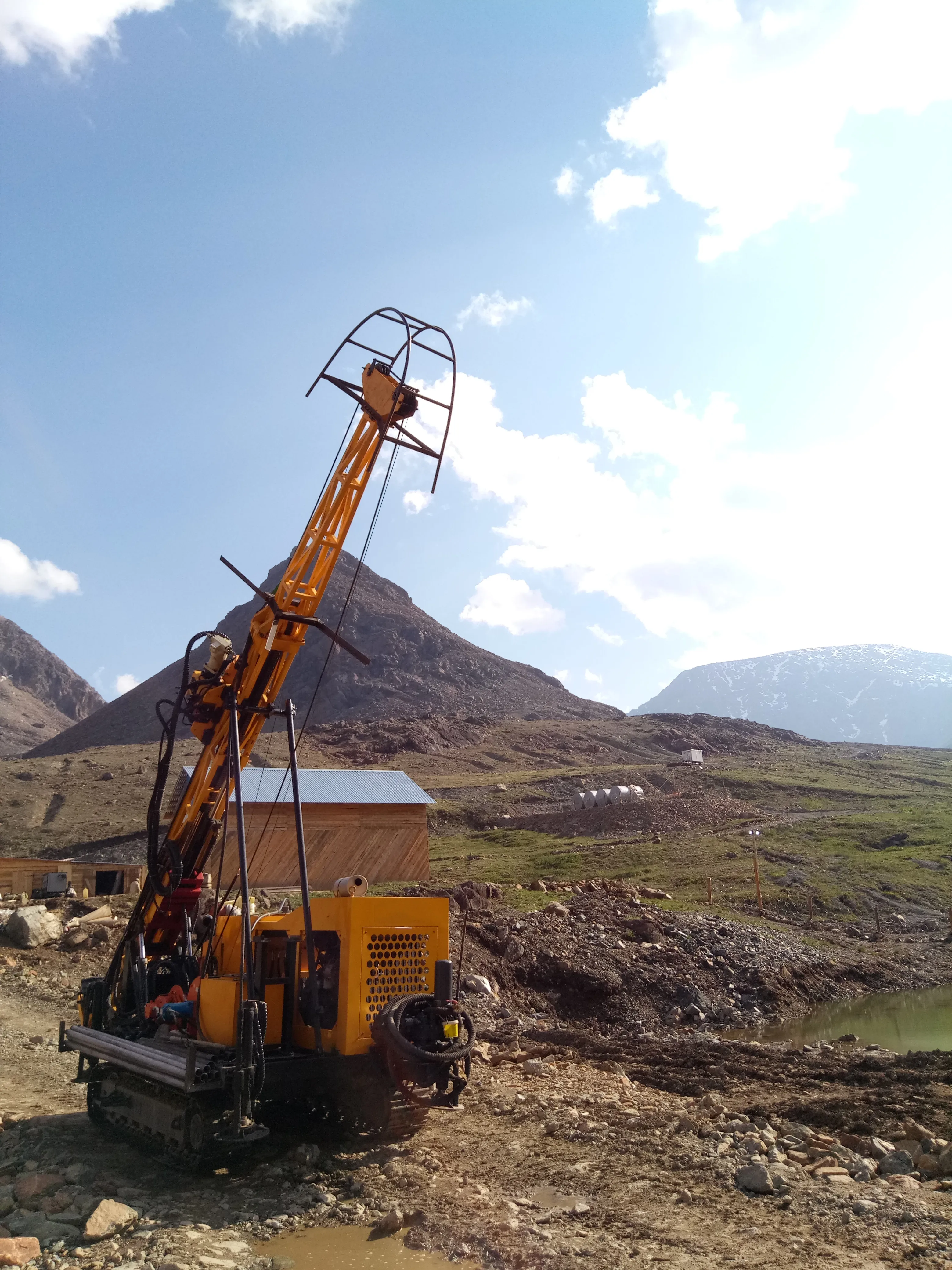 Gold Mining Drilling Portable hydraulic drilling machine SPT diamond core drilling machine mining Price