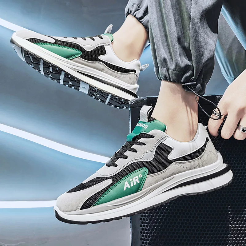 Low Price Stock Light Weight Breathable Walking Footwear Sepatu Flat Skate Mens Casual Shoes