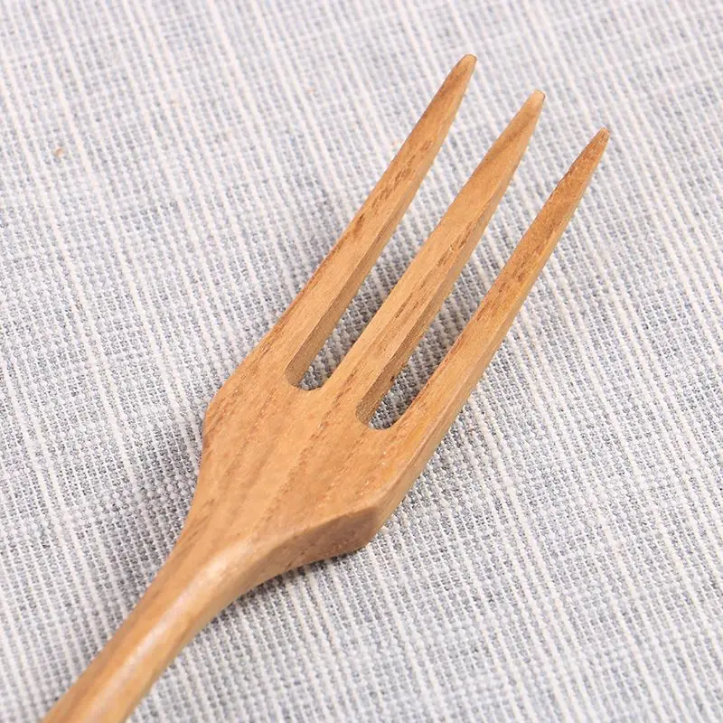 High Quality 100% Natural Wood Fork And Spoon Set Dessert Spoon Fruit Fork Wooden Cutlery Set