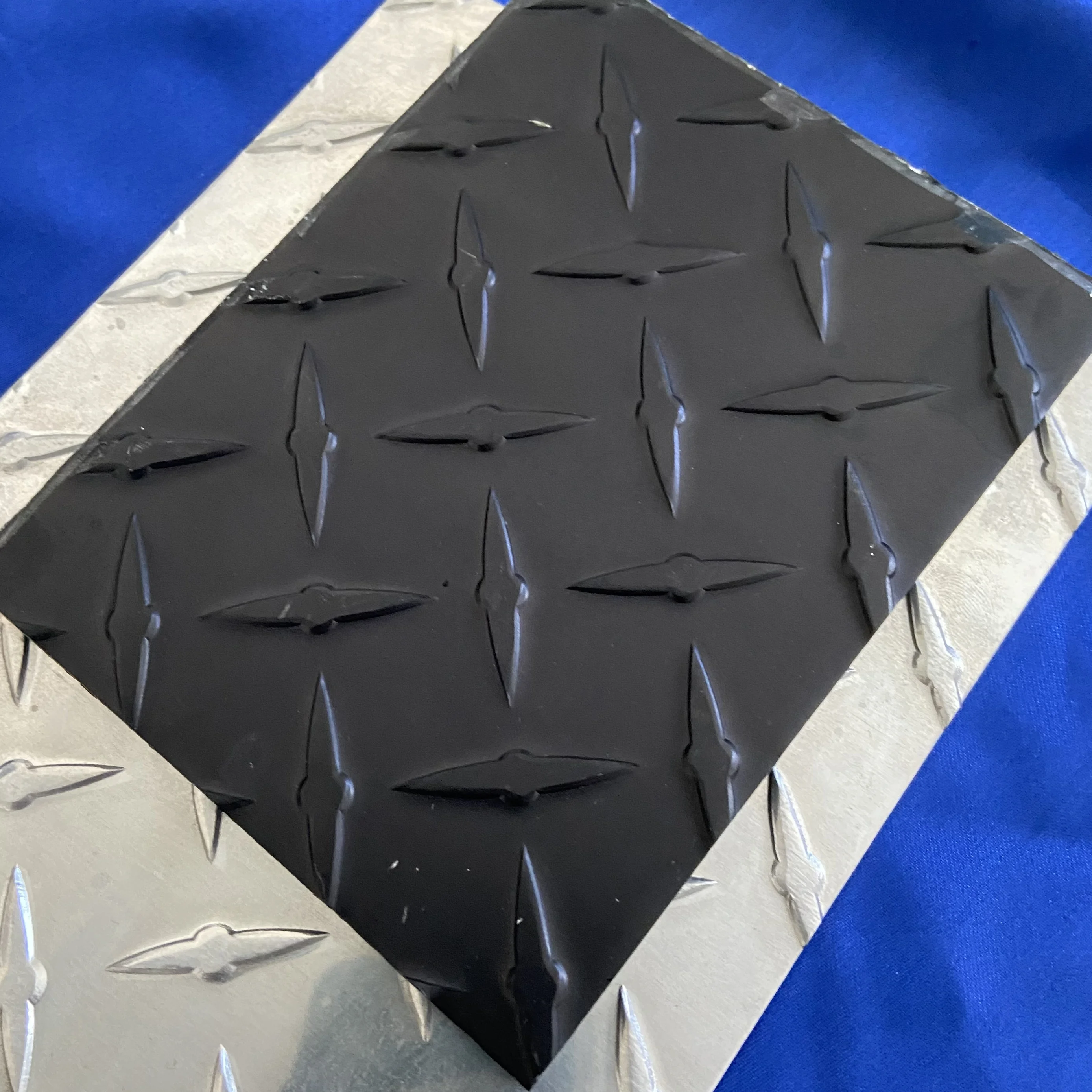 Aluminium and aluminium alloy needle pattern roll aluminum tread plate