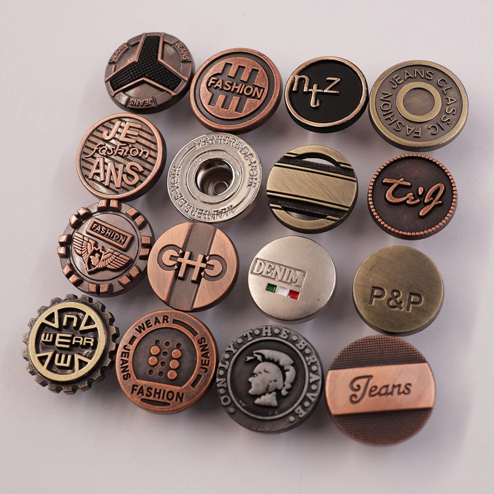 Jinyi Button Factory Clsaaic Engraved Logo Pattern Custom Clothes Jacket Denim Metal Button Zinc Alloy Jeans Button and Rivets