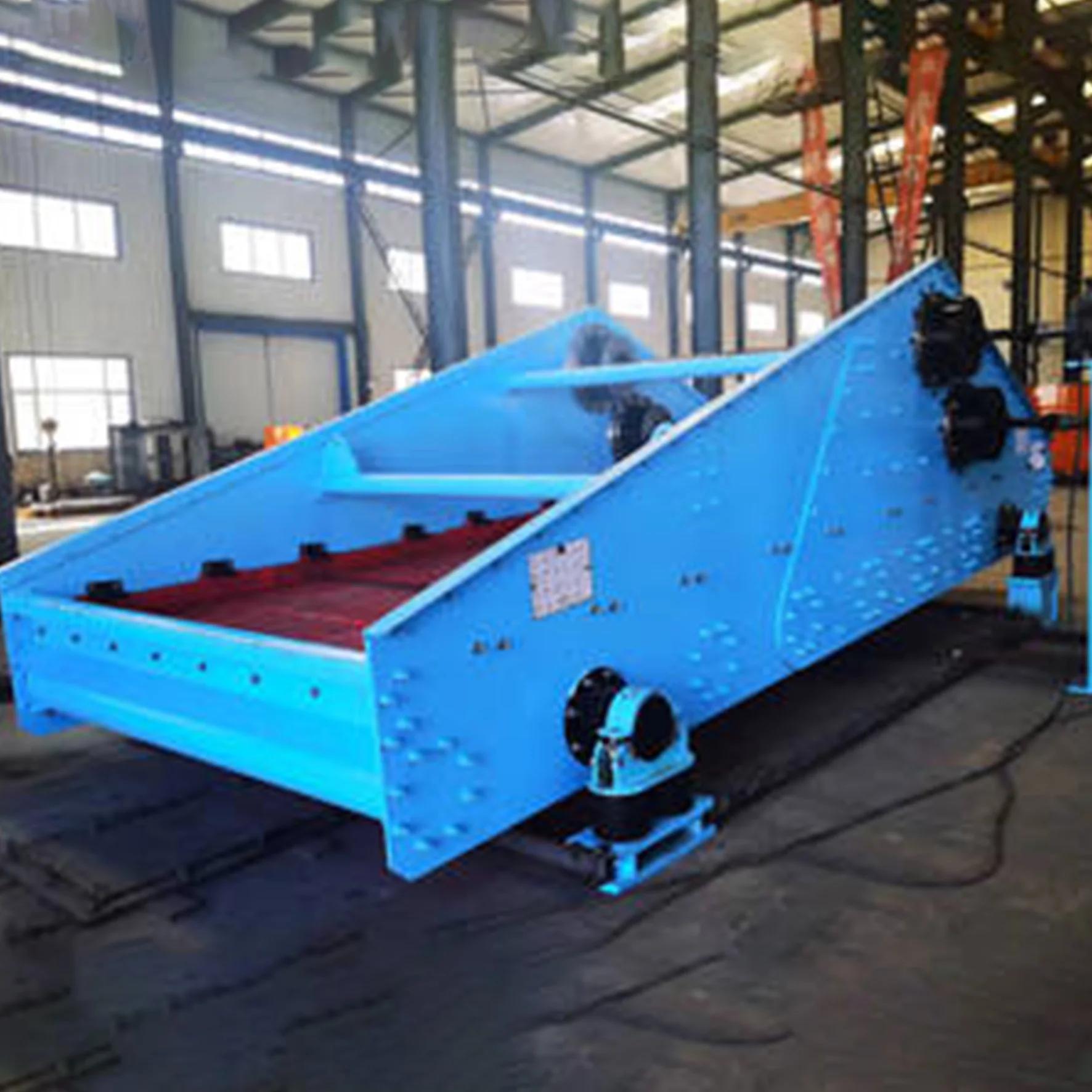 HOT SALE 2024 Vibrating Screen in China Linear Screen for Mineral Processing Metal Recycling